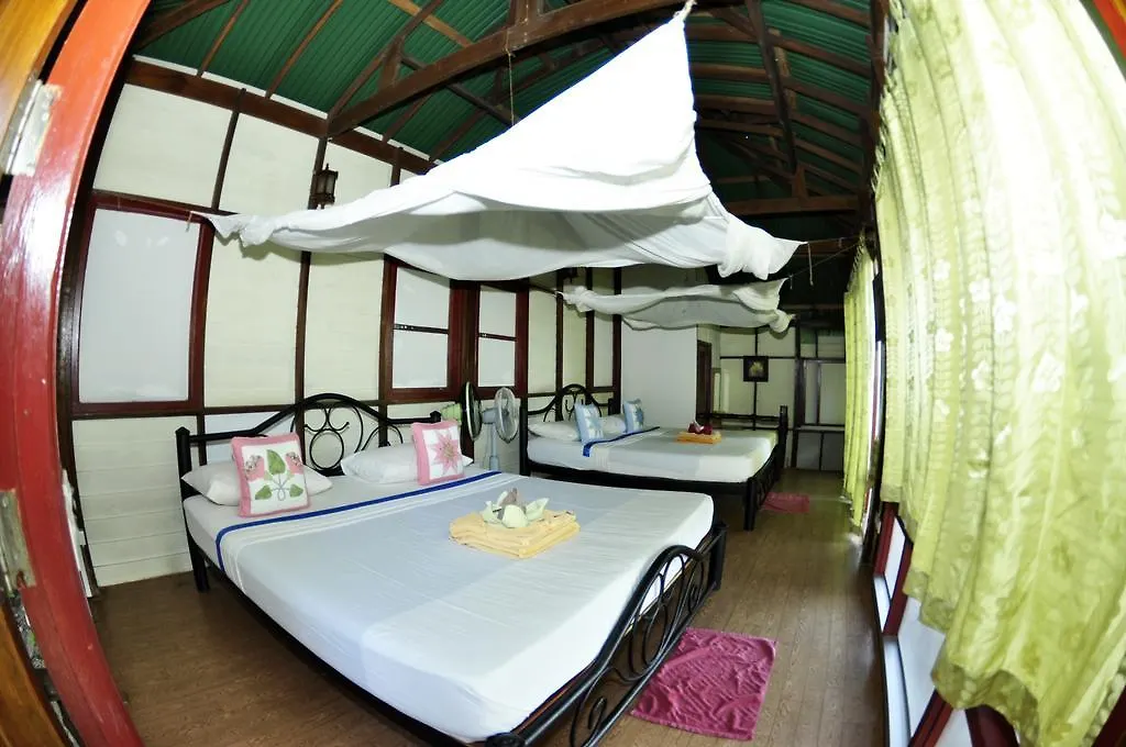 Tohko Beach Resort 피피섬