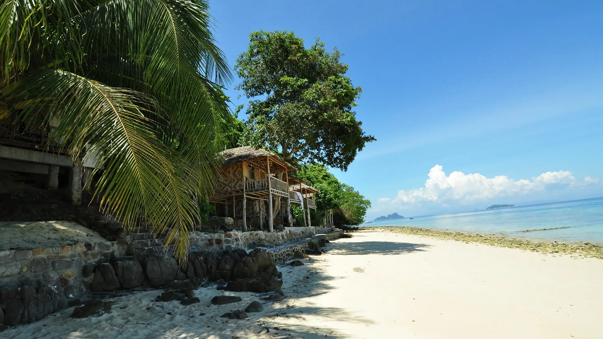 Tohko Beach Resort 피피섬